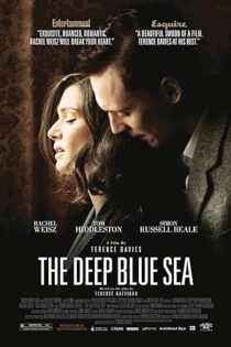 دانلود فیلم The Deep Blue Sea 2011